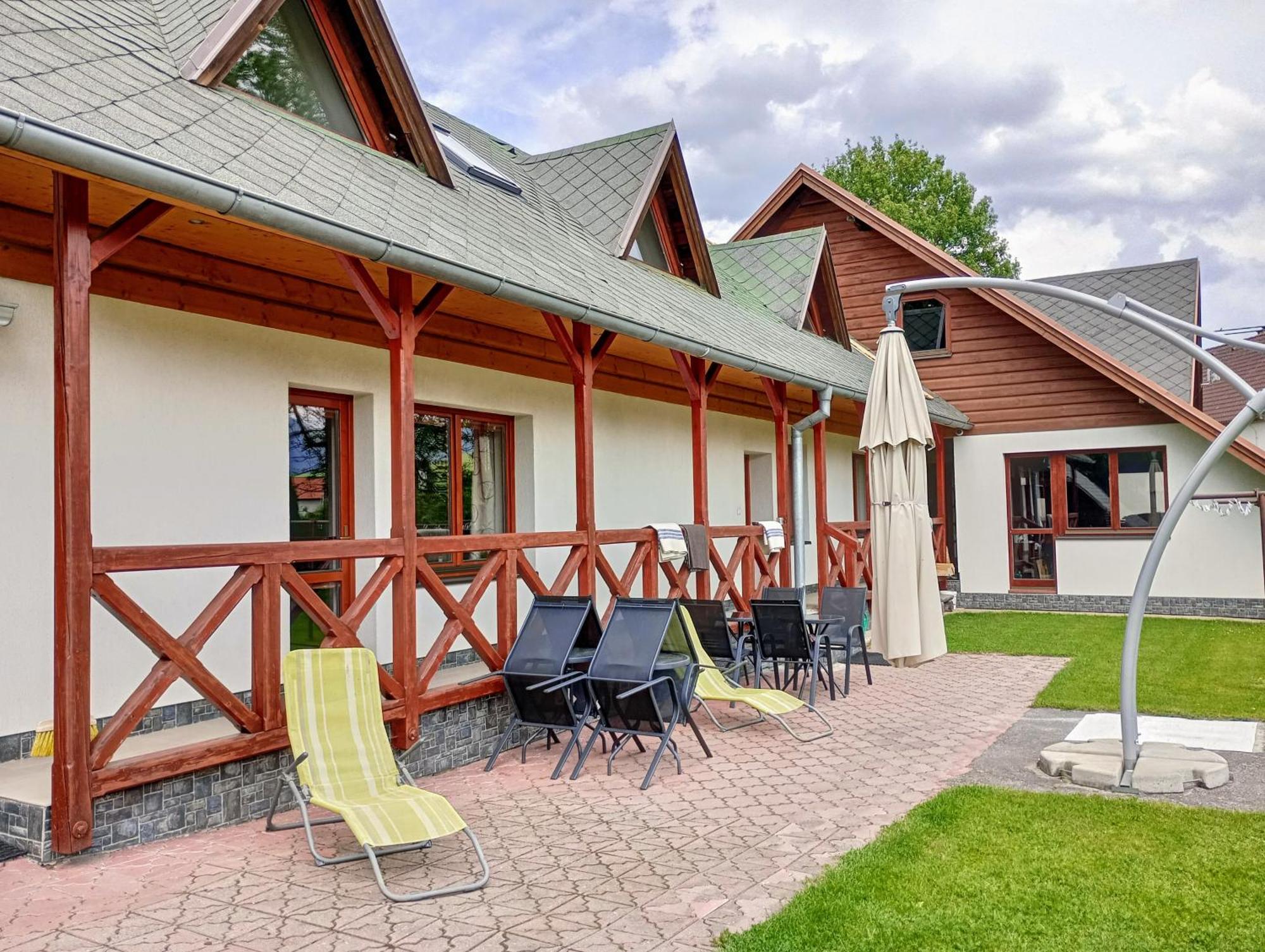 Apartman Route 18 Liptovsky Mikulas Exterior photo